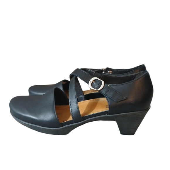 Naot Surreal Mary Jane Black Leather Sandals Women’s size 8 - Picture 6 of 10